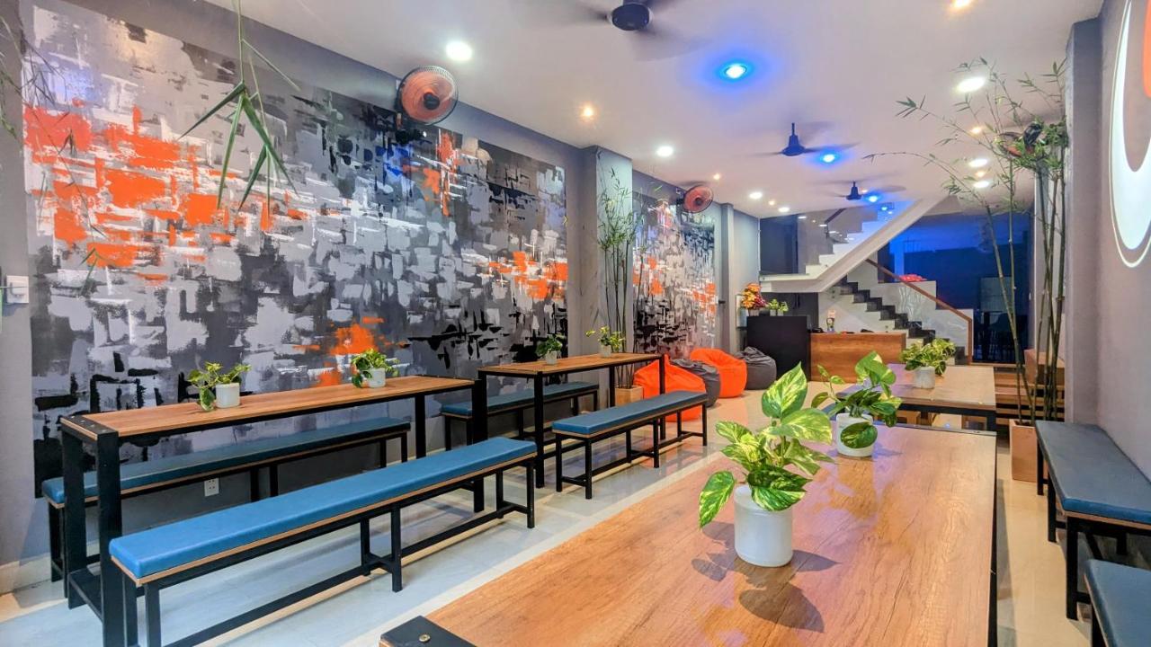 Nhà trọ Base Backpackers *