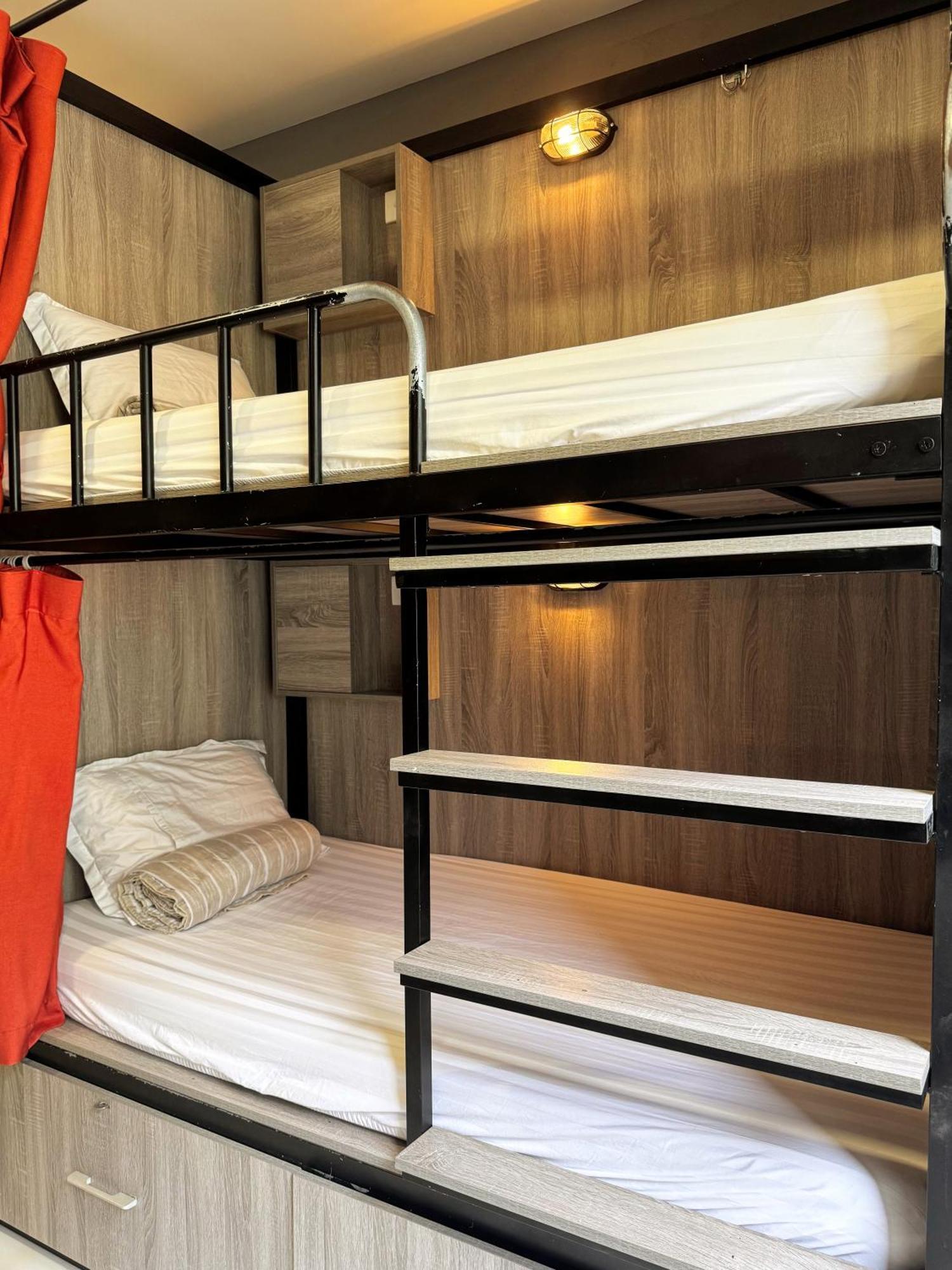 Base Backpackers * TP. Hồ Chí Minh